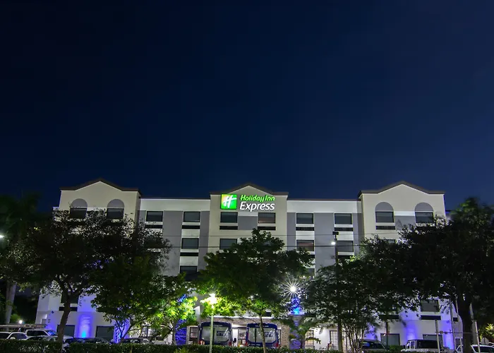 Holiday Inn Express And Suites Fort Lauderdale Airport West By Ihg Davie